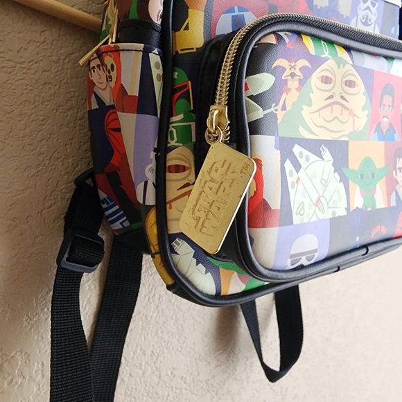 Disney Star Wars Character Mini Backpack - Picture 3 of 16